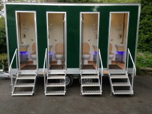 Four Toilet Bay Luxury Trailer Unit